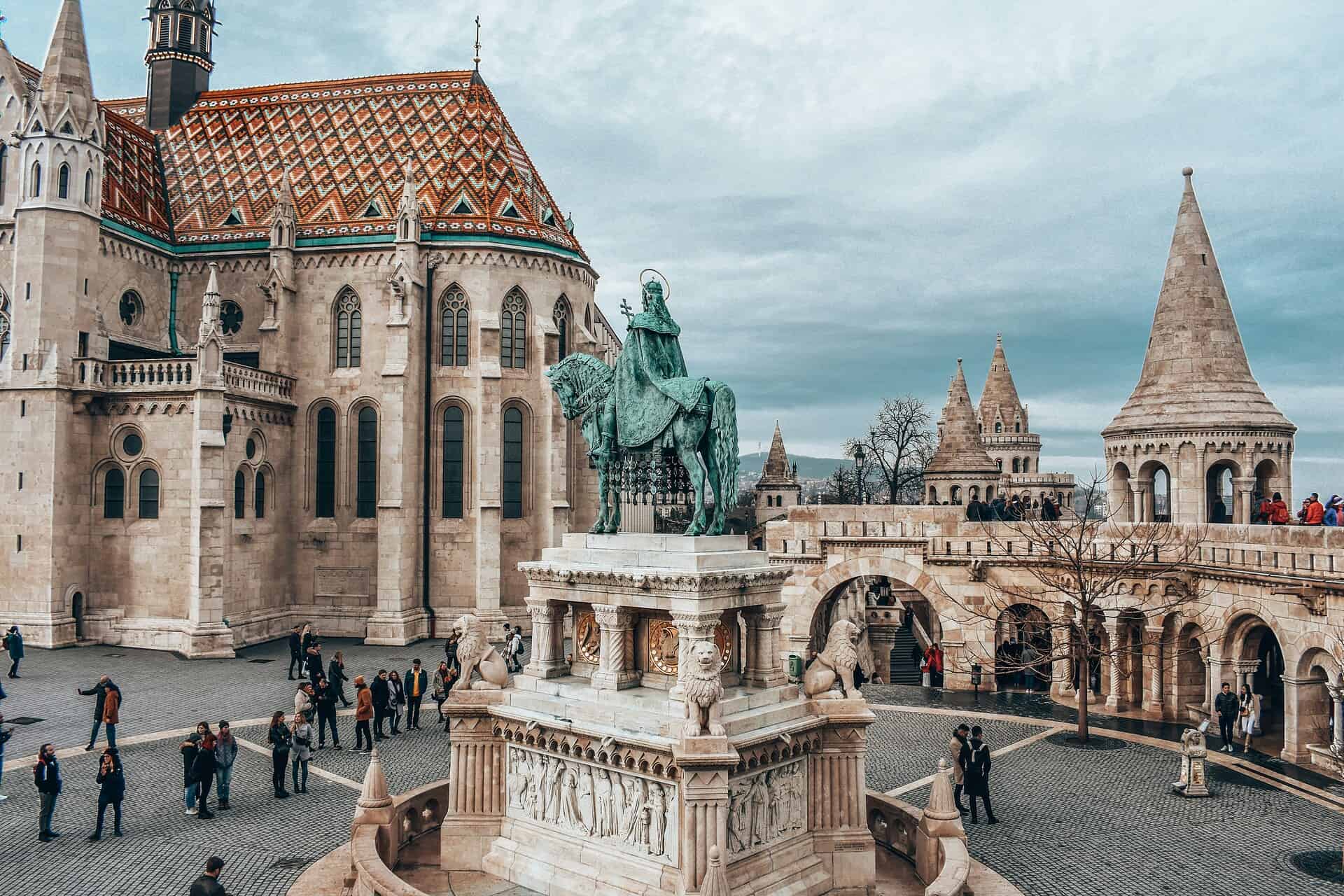 free walking tour - Best Cities for Free Walking Tours in Europe – Top Destinations to Explore