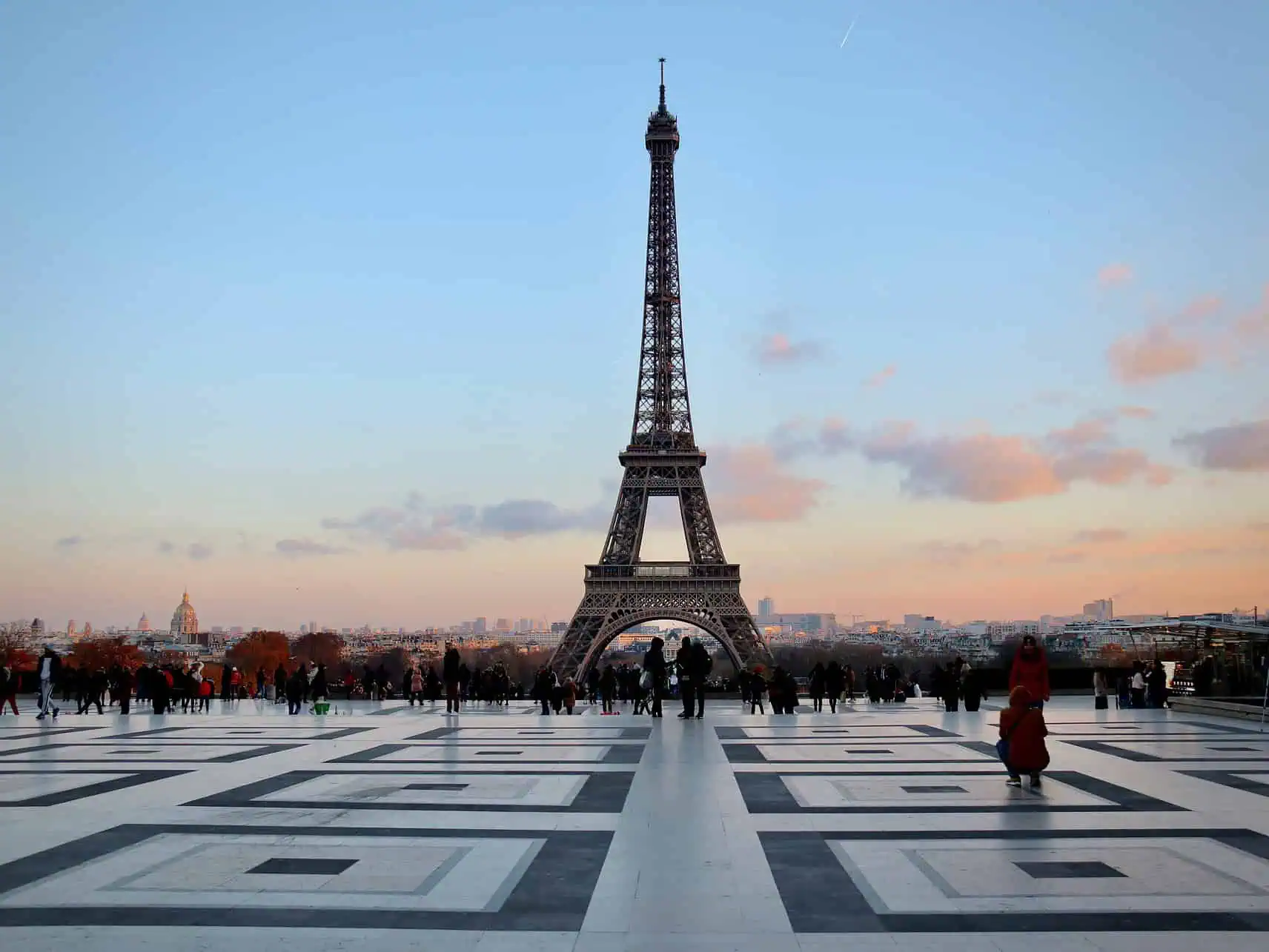 free walking tour - Best Cities for Free Walking Tours in Europe – Top Destinations to Explore