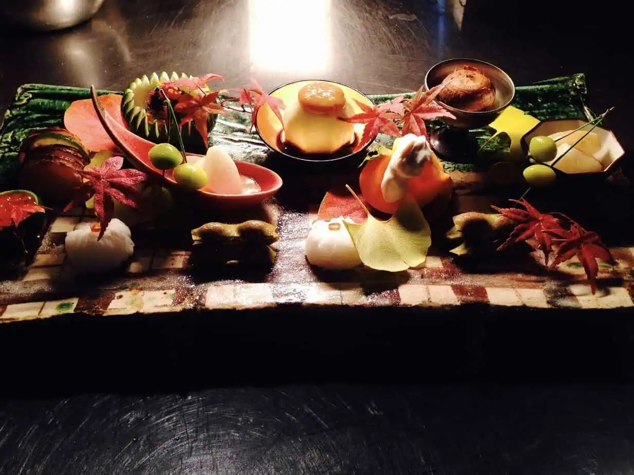 Japanese Restaurants in Tokyo - 4 Must-Visit Japanese Restaurants in Tokyo Food at Japanese restaurants in Tokyo, Japan