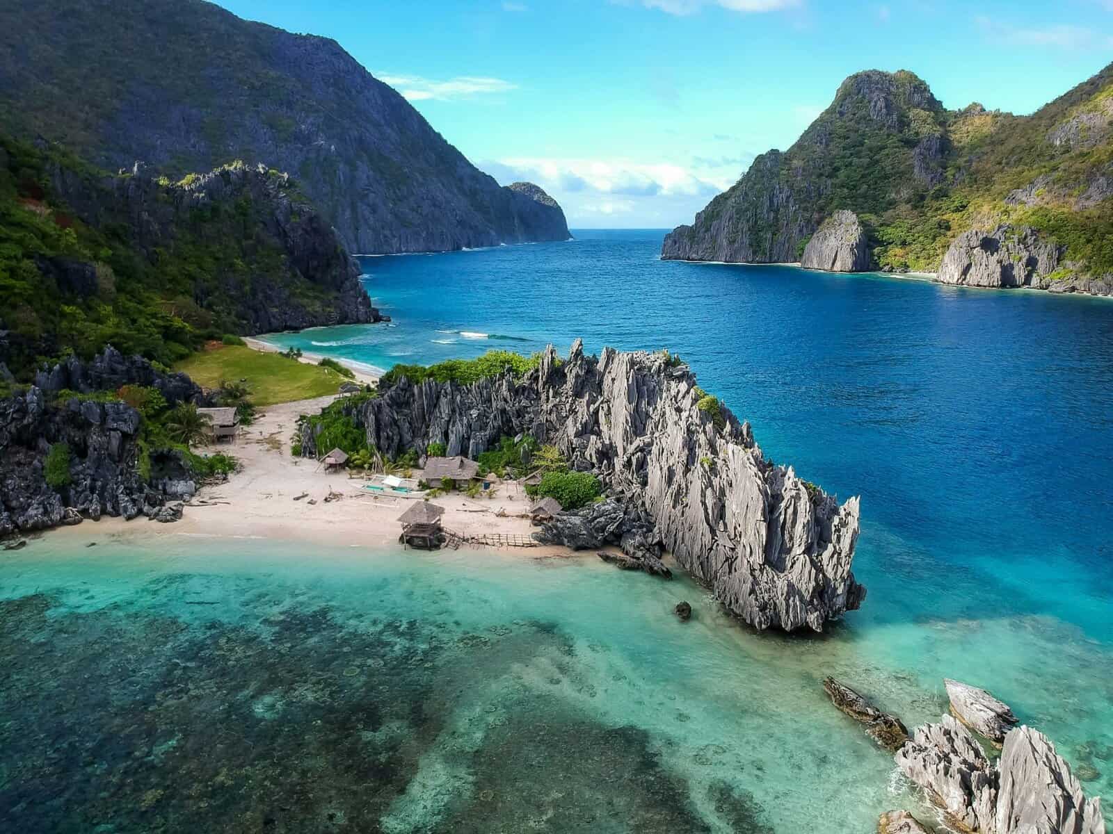 Beach in El Nido, Philippines, a great destination for tropical getaways