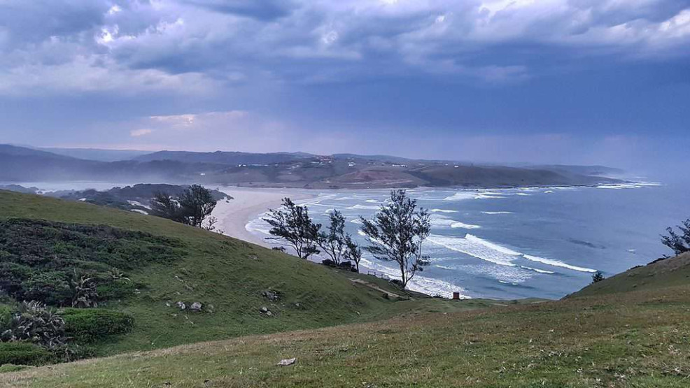 Mdumbi Backpackers - beach, South Africa