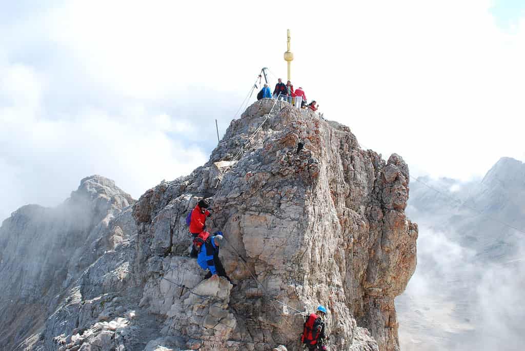 Hiking Zugspitze - Hiking Zugspitze, Germany's Highest Peak Zugspitze hike summit
